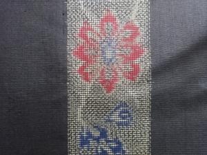 アンティーク　花縞模様織り出し本場村山泥大島紬着物